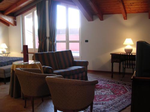 La Locanda Del Melograno Moncalvo Bagian luar foto