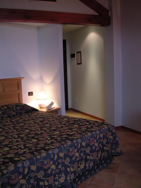 La Locanda Del Melograno Moncalvo Ruang foto